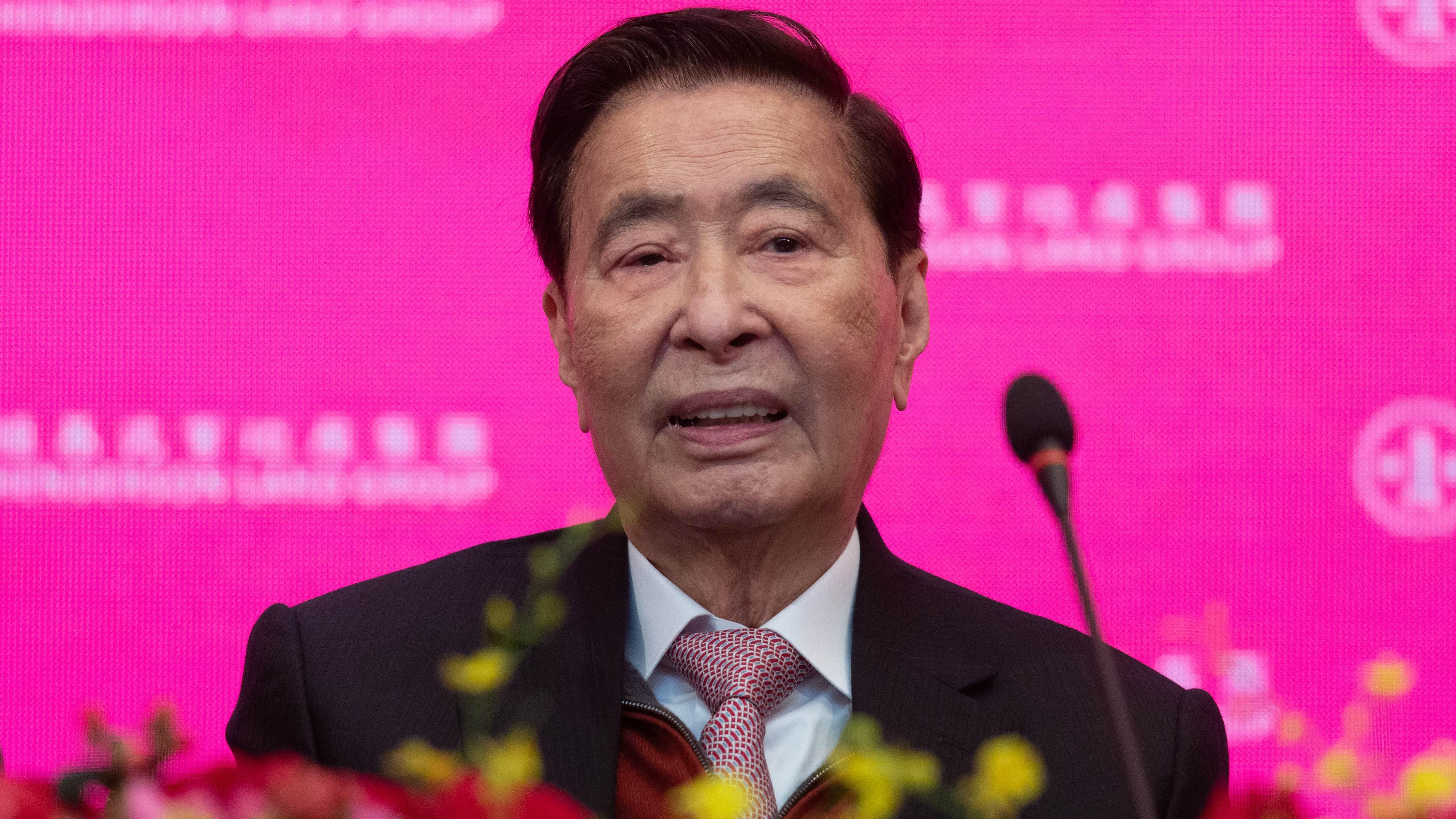 「四叔」李兆基位於山頂白加道的「李氏皇宮」，最新租值逾2,560萬元，蟬聯全港「租值王」寶座。(資料圖片)