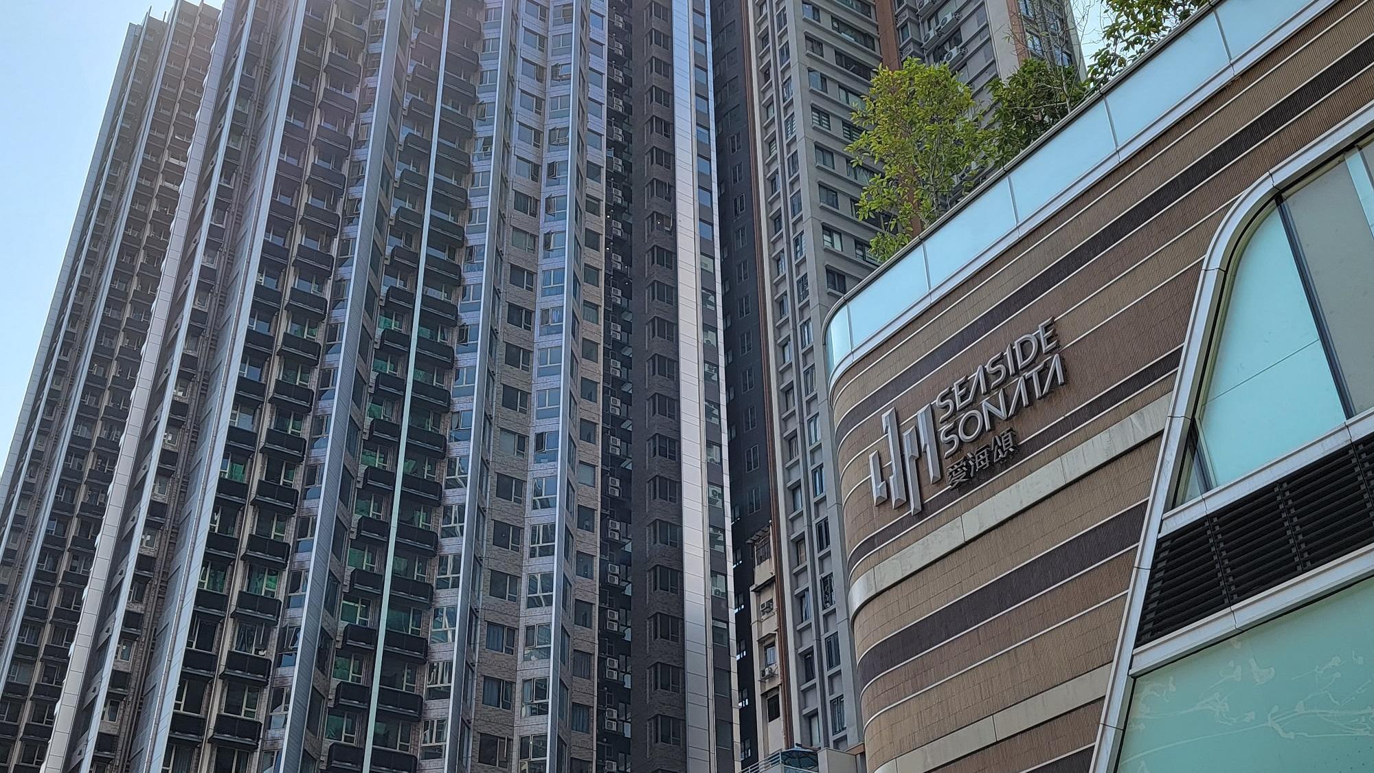 入伙約4年的深水埗愛海頌，一手業主蝕讓沽售兩房連梗廚戶，蝕幅有達27%。