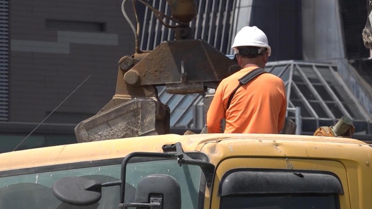 政府刊憲，工傷及職業病的補償金額，下月17日起提高，增幅介乎3.8%至86.3%。（港台圖片）