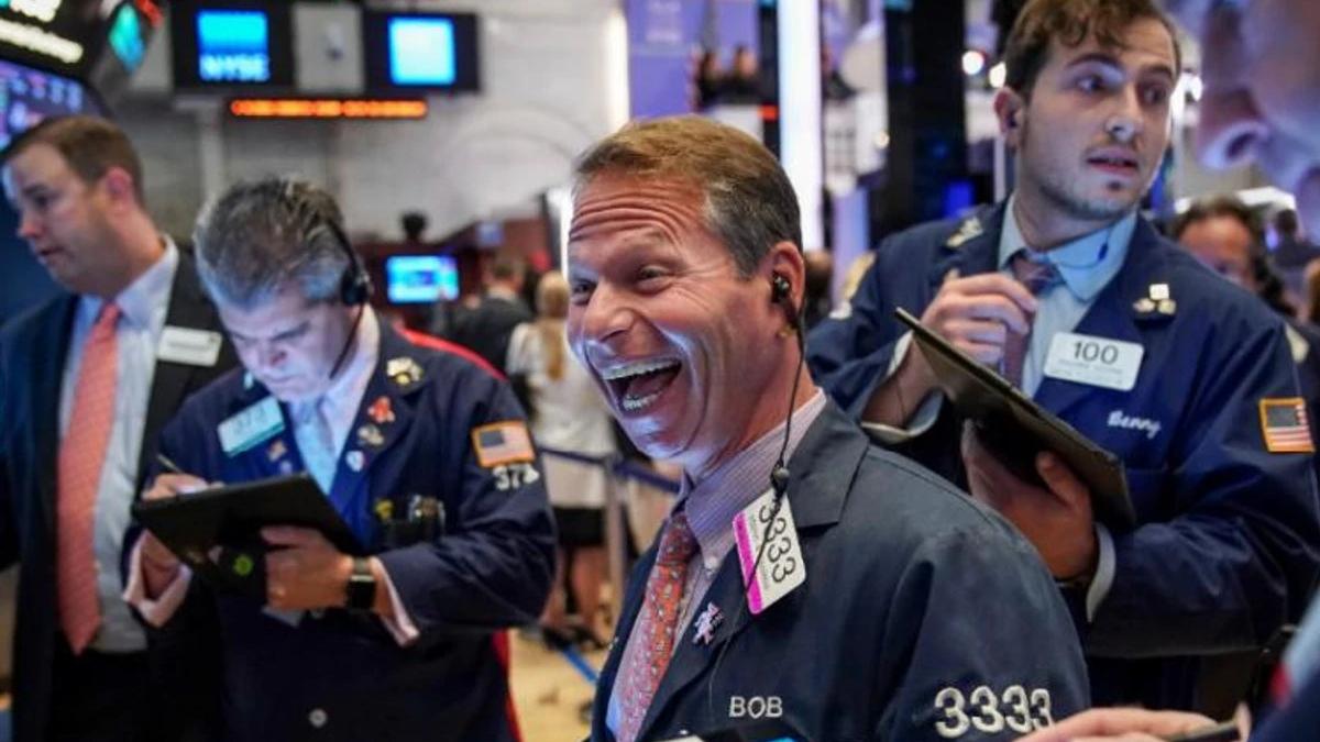 特朗普關稅戰，美暫緩多國對等關稅，刺激美股道指急升2962點。(資料圖片)