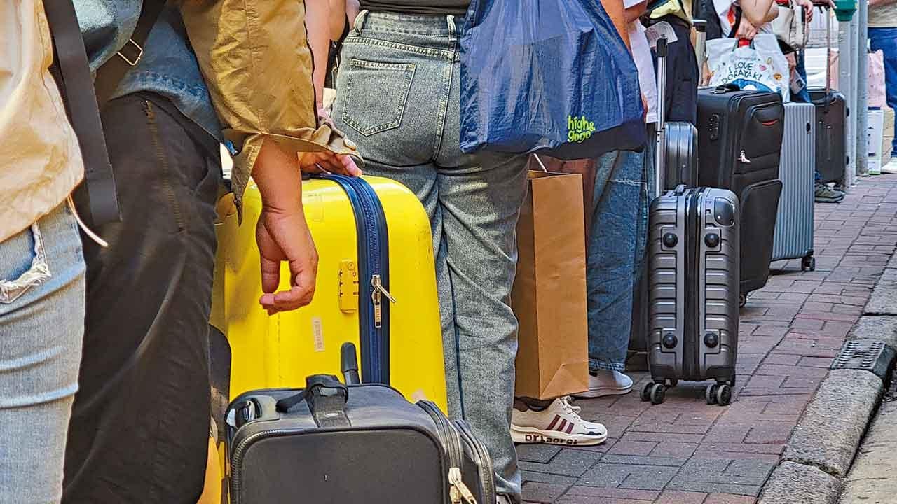 消委會：買旅遊保要貨比三家 計劃價錢相同賠償額可差一倍 長者兒童保障逾九成被調低