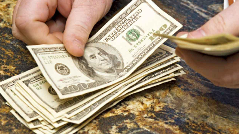 美元成為全球獨大的貨幣，沒有國家敢不收美元。