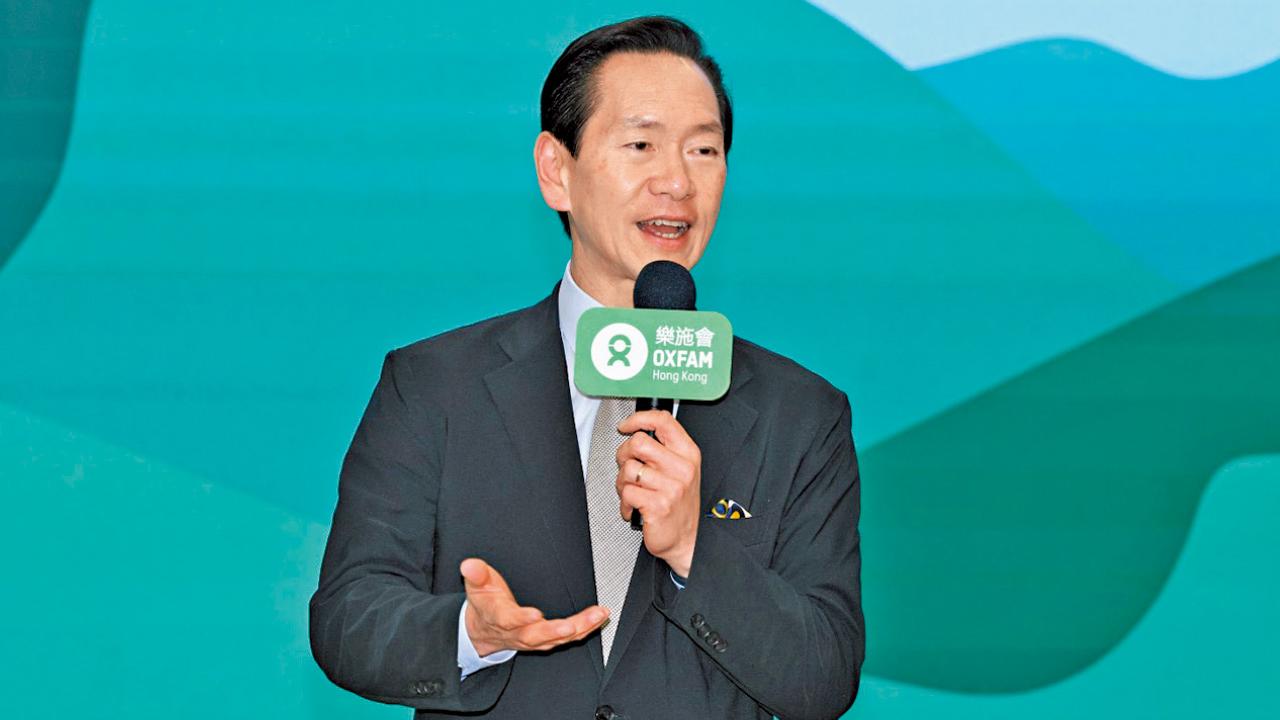 樂施會11月舉行毅行者 陳智思︰可研用作宣傳香港旅遊