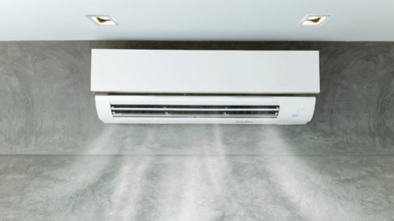 回南天用冷氣機抽濕真係得？　一情況下不宜使用｜好裝修