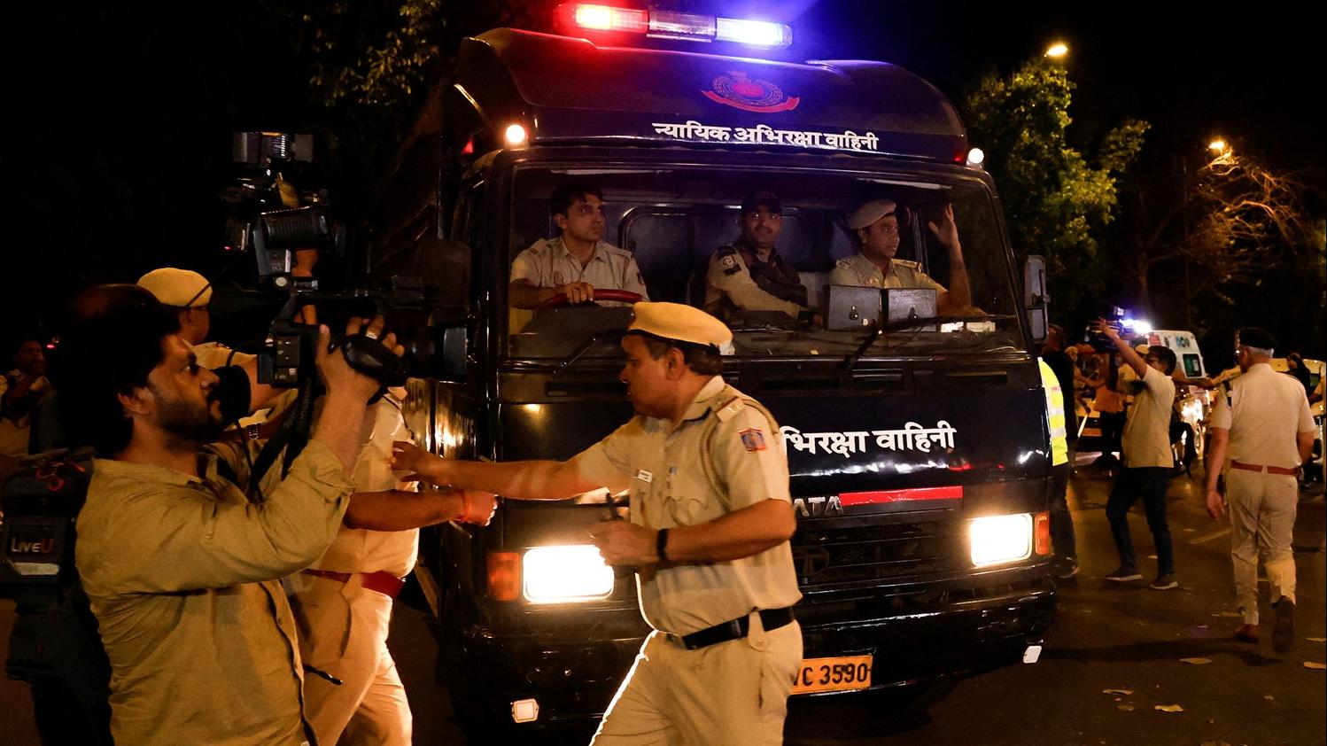 印度警方押解涉2008年孟買恐襲的Tahawwur Rana。(路透社)