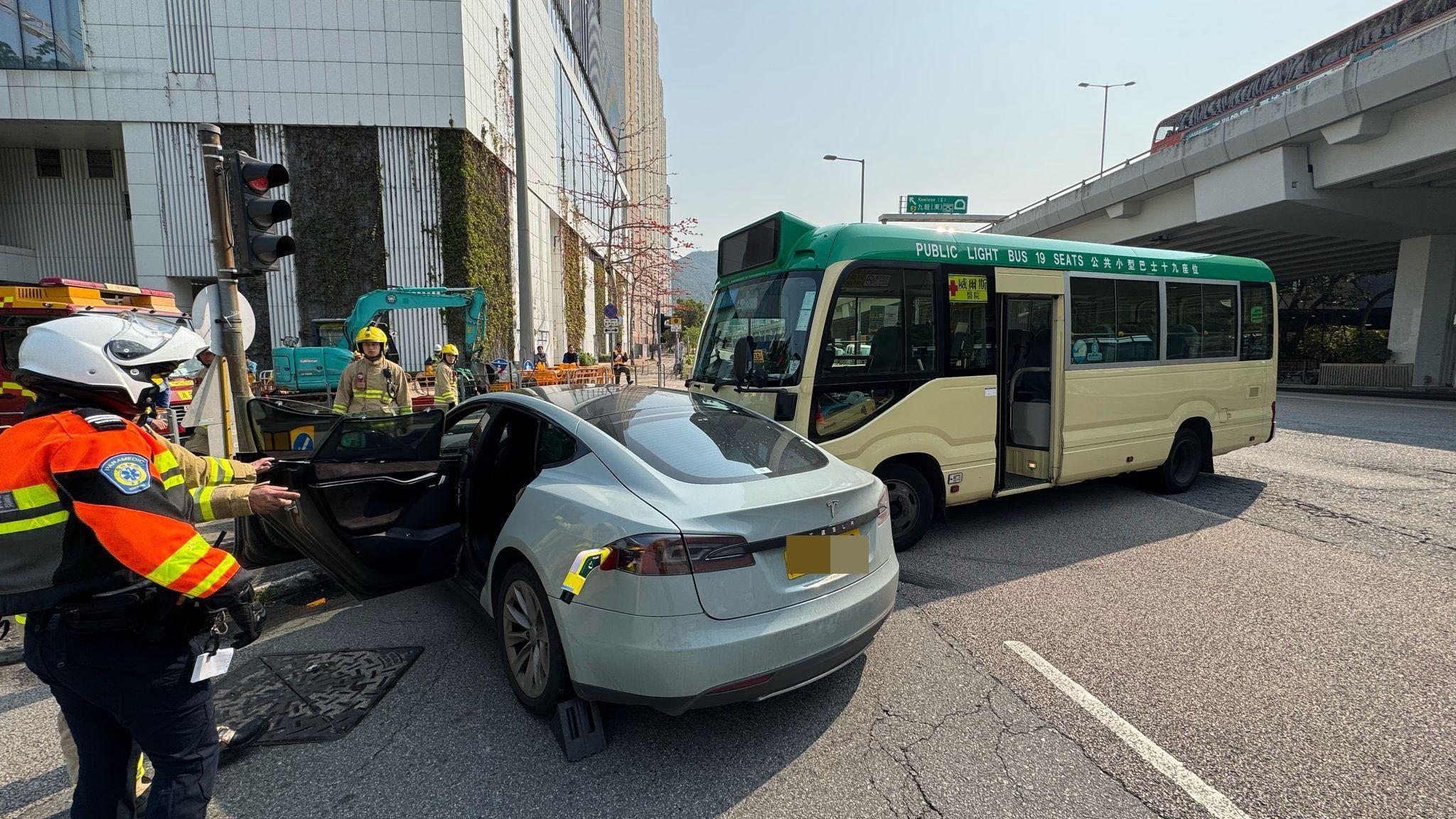 沙田發生交通意外。（fb「車cam L（香港群組）」圖片）