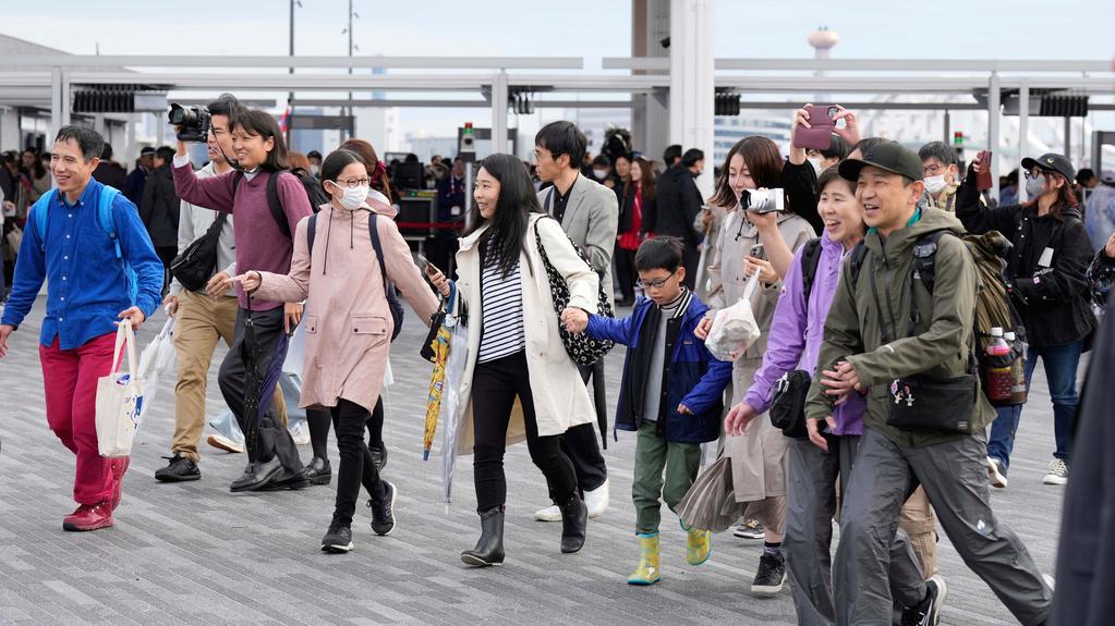 訪日旅客首3個月已突破千萬，是統計以來最快。(美聯社)