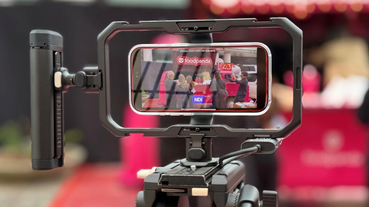 金像獎2025｜iPhone 16 Pro Max連接M4 MacBook Pro！戶外直播極簡器材曝光