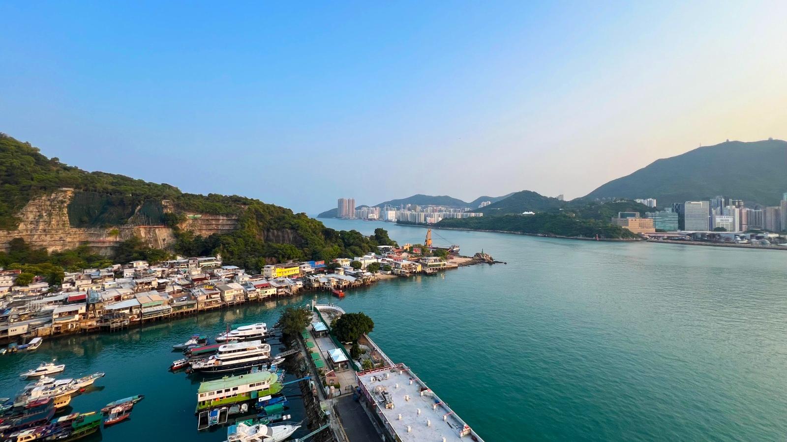 蔚藍東岸兩日沽2伙 套現2495萬｜油塘新盤