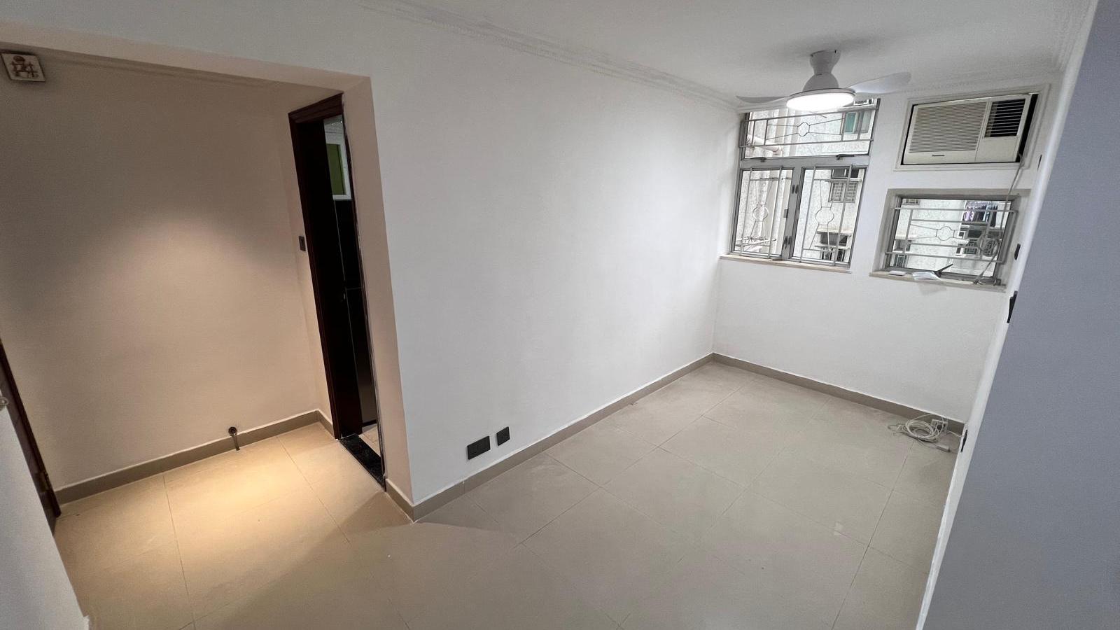 單位大廳附有新裝修，間隔亦實用。(代理提供)