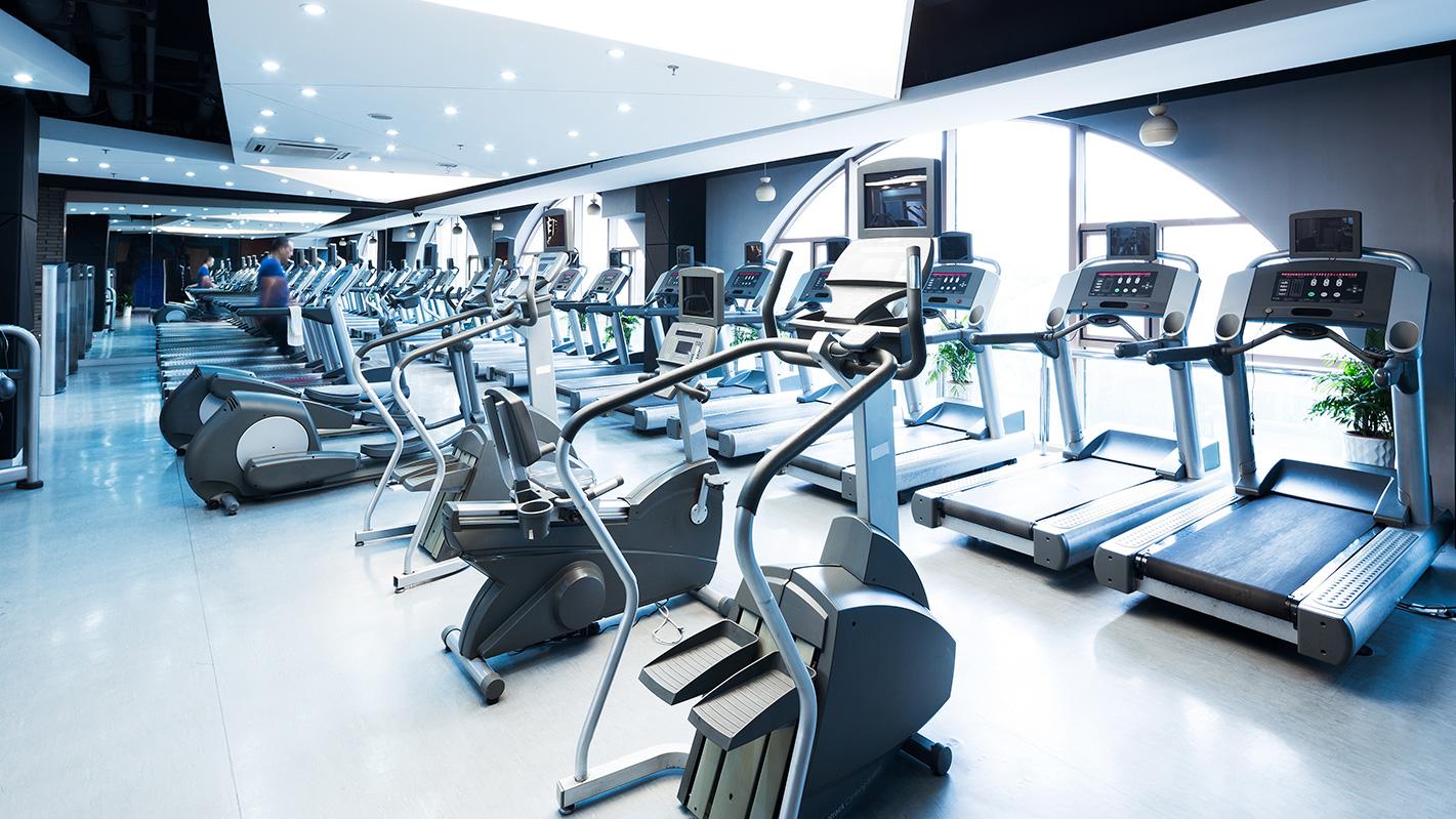 24小時健身室成為日本人的過夜住宿。(網上圖片)