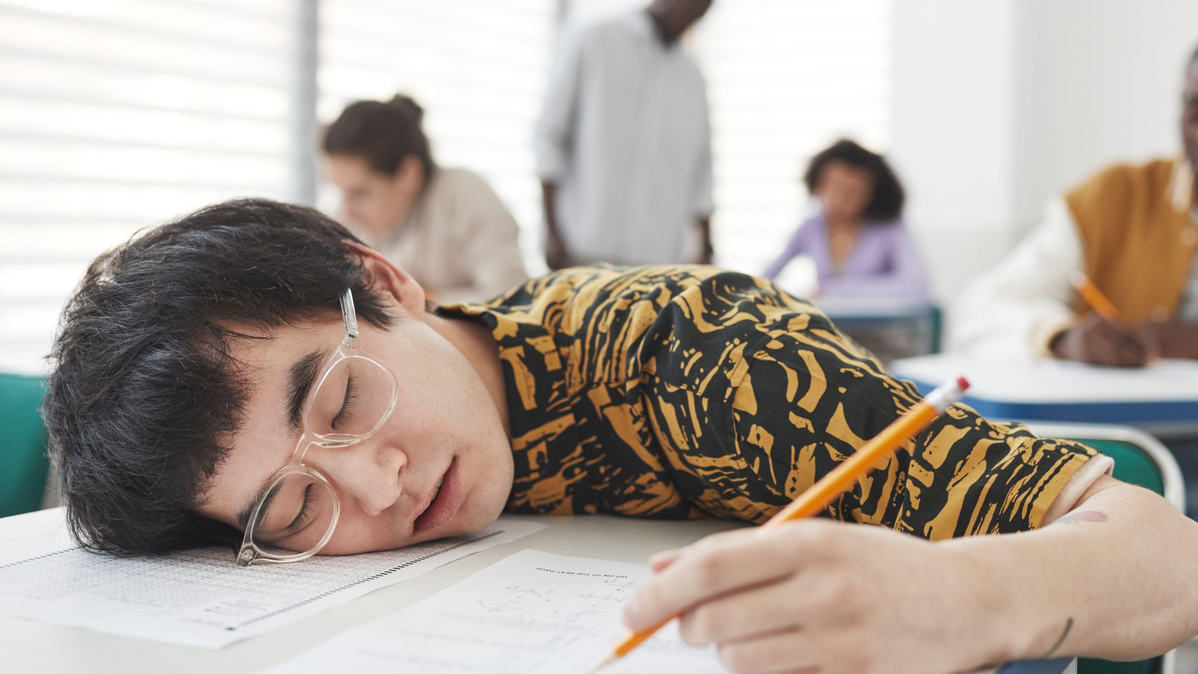 睡太多 肝癌 肝病 熬夜 睡眠 睡眠質素