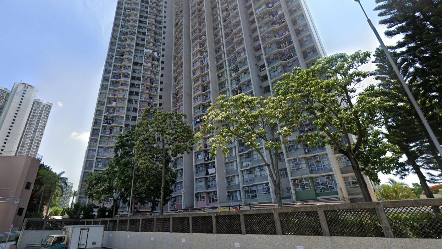 天水圍天瑞邨瑞財樓。（Google地圖截圖）