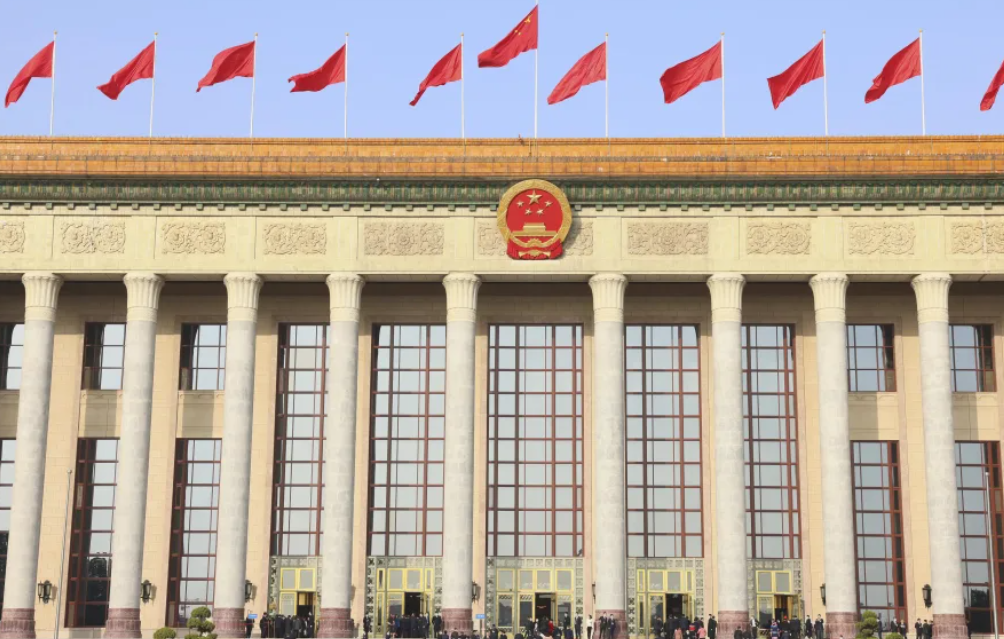 全國人大常委會會議上午在北京人民大會堂閉幕，會議表決通過民營經濟促進法，5月20日起施行。   (資料圖片)