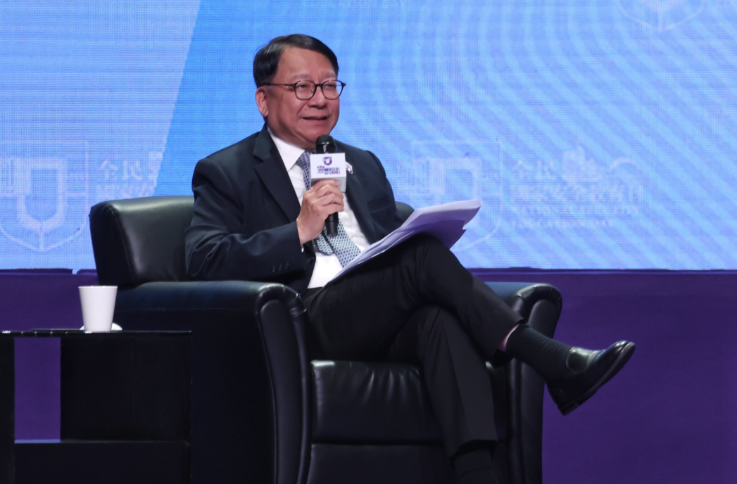 全民國家安全教育日開幕典禮暨主題講座，政務司司長陳國基主持，主題為「軟對抗的迷惑性和對安全和發展的破壞力」（中通社）