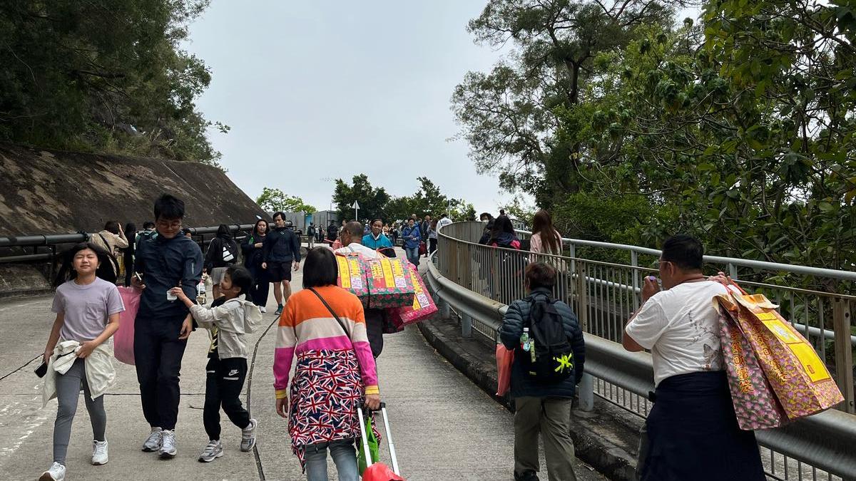 天文台表示今日天氣多雲。