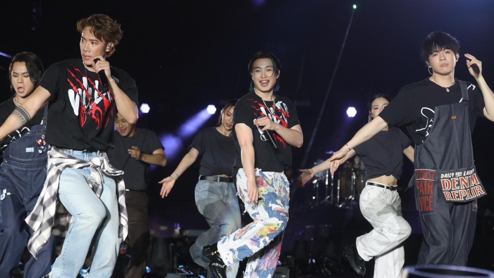 MIRROR「禿鷹小組」開騷 Jer X Ian靚聲合唱《紅豆》致敬方大同 四子high爆玩槍繞場派福利