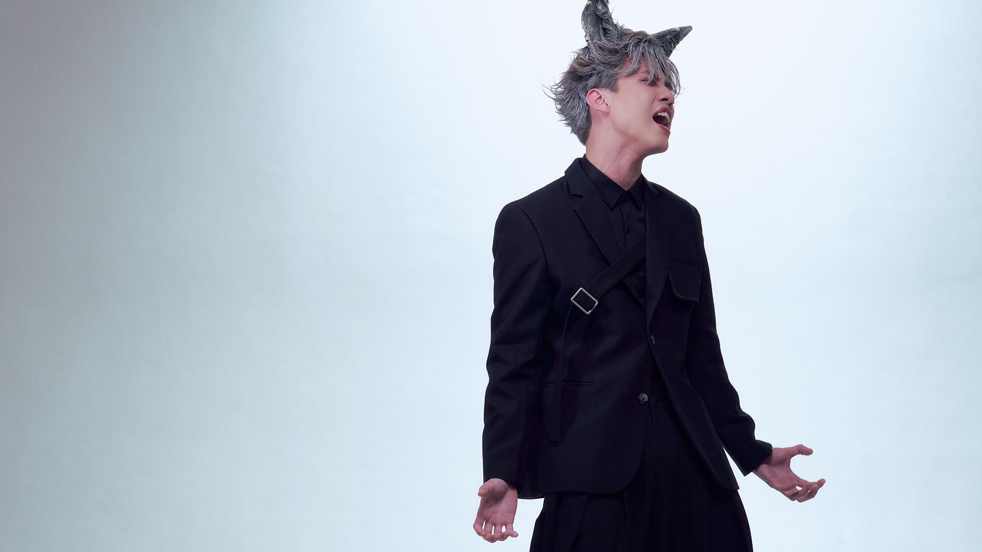 黃明德新歌向社會咆哮︰萬樣資訊唔知邊句真邊句假