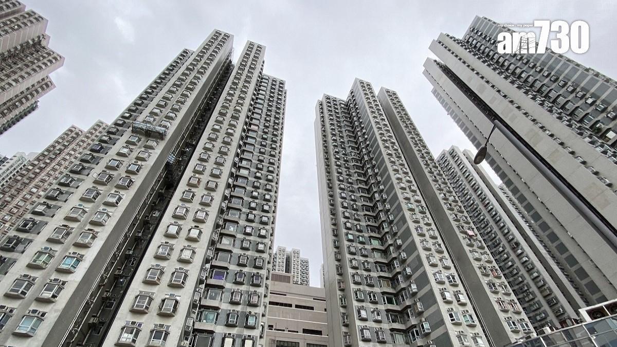 荃灣海濱花園東南三房戶減價45萬元後，獲上車客以485萬元承接，呎價不足1萬元。