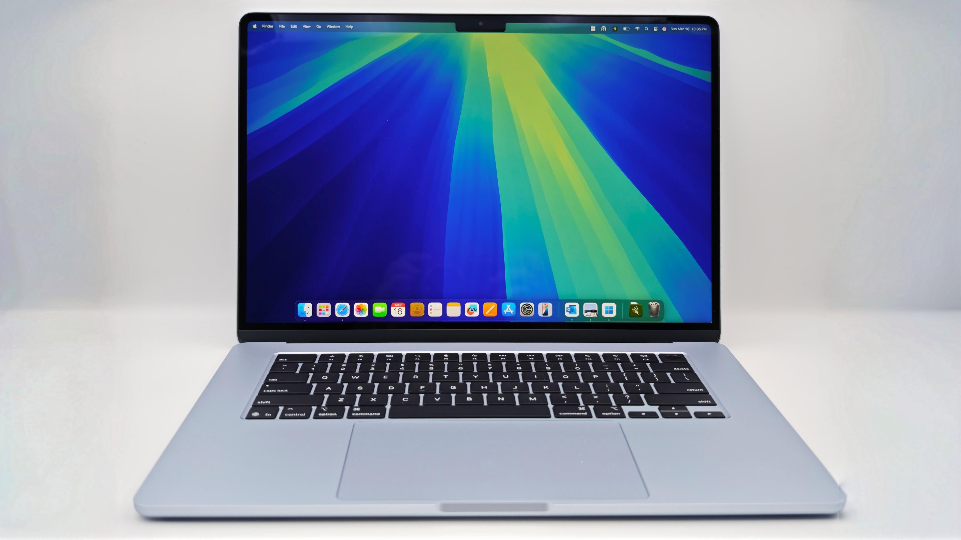 MacBook Air M4實測　macOS Sequoia 15.4新功能、換機快速設定