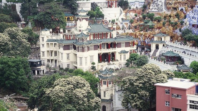 虎豹別墅萬金油花園
