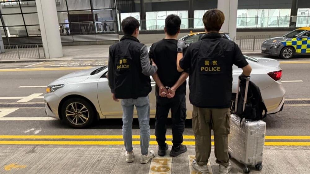 跨部門機場截查內地漢，揭行李篋藏480萬元海洛英。(警方相片)