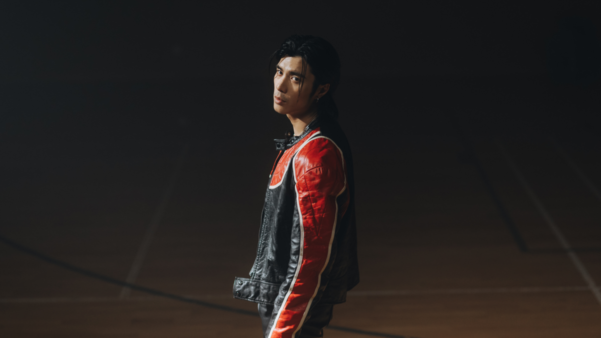 YT周殷廷新歌《上場》夠勵志 MV邀8組運動員攜手演出