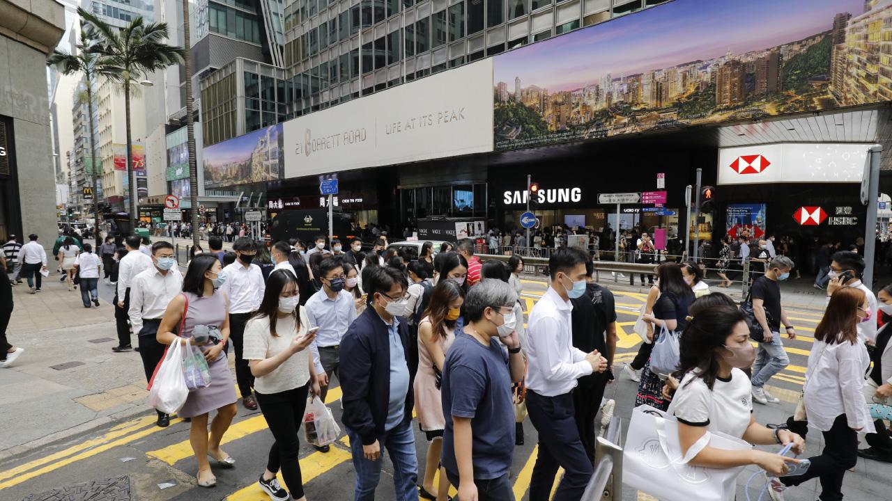 「夾心世代」退休藍圖：平衡三代理財需要