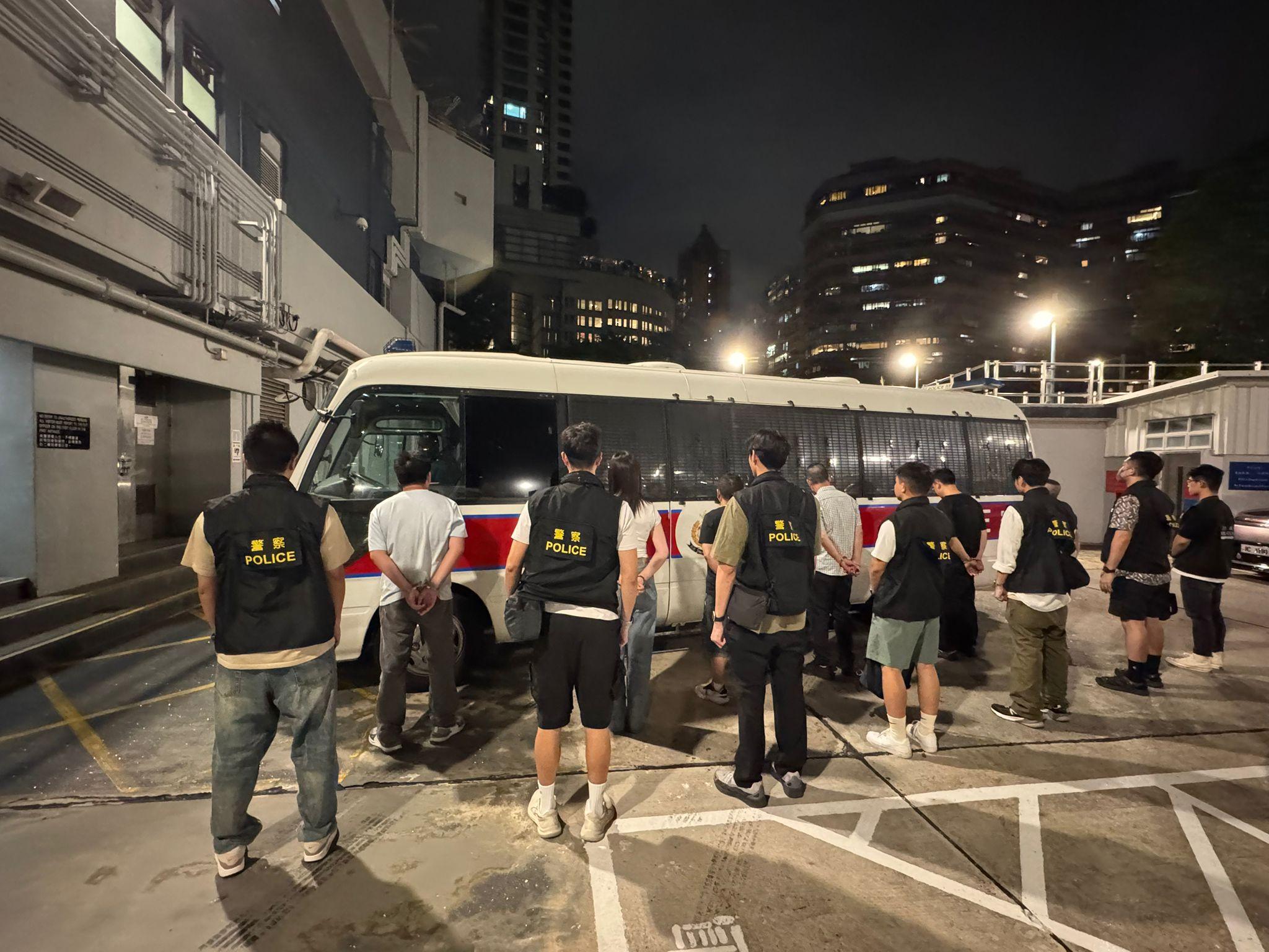 再有6內地「黃牛」紅館非法兜售林峯演唱會門票，累計12人被捕。(警方圖片)