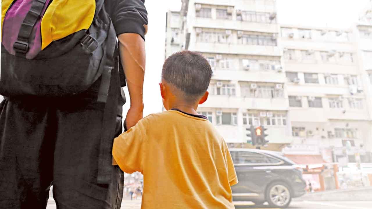 基層劏房家庭兒童營養不良 機構促增營養諮詢設食物券 社會調研七成半因經濟拮据捱劣食