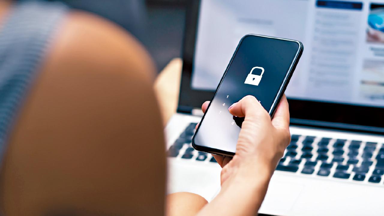 癌婦墮借貸騙案失1.1萬保證金 傳裸胸照再遭勒索10萬元 丈夫報警