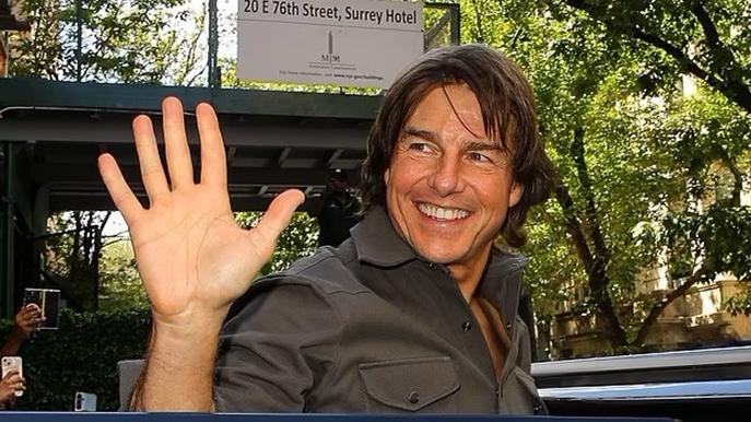 湯告魯斯受600粉絲掌聲迎接 明年新片演救世主