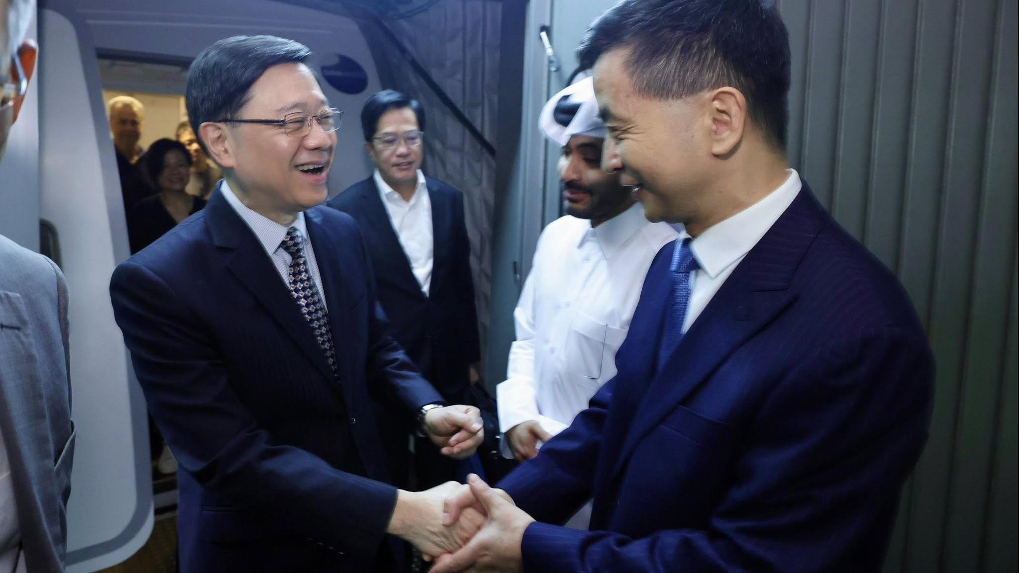 李家超出訪開卡塔爾與科威特。(李家超FB)