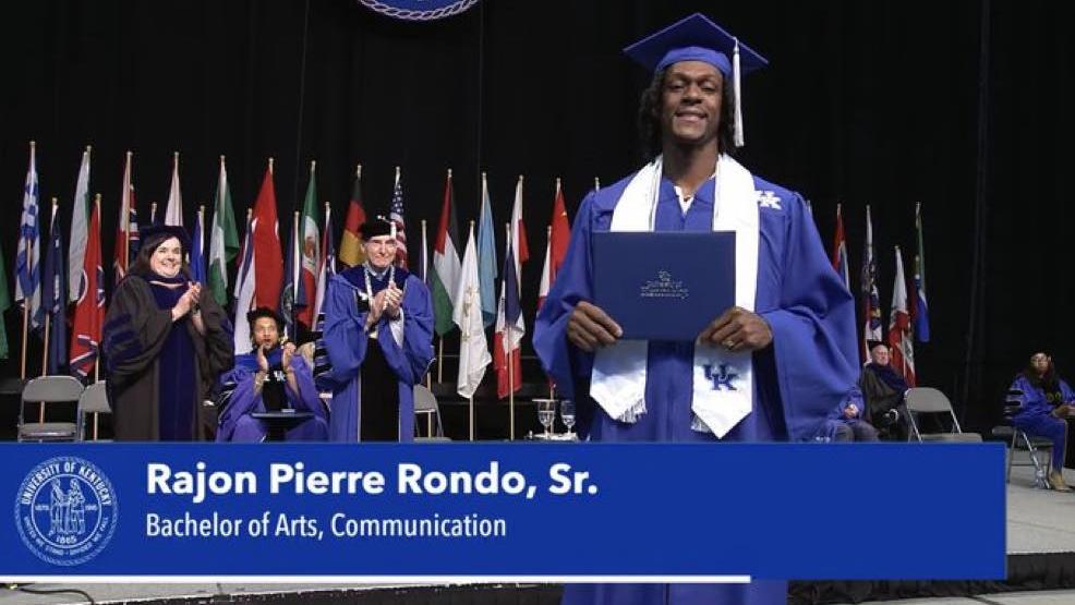 NBA｜朗度（Rondo）重返母校肯塔基大學 39歲傳理學士畢業 