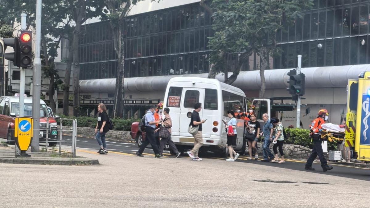 紅磡發生交通意外。（fb「車cam L（香港群組）」圖片）