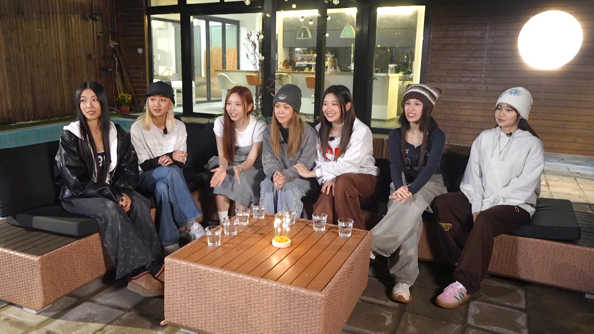 COLLAR未出發去新加坡先興奮，紛紛發表想一遊的地方。