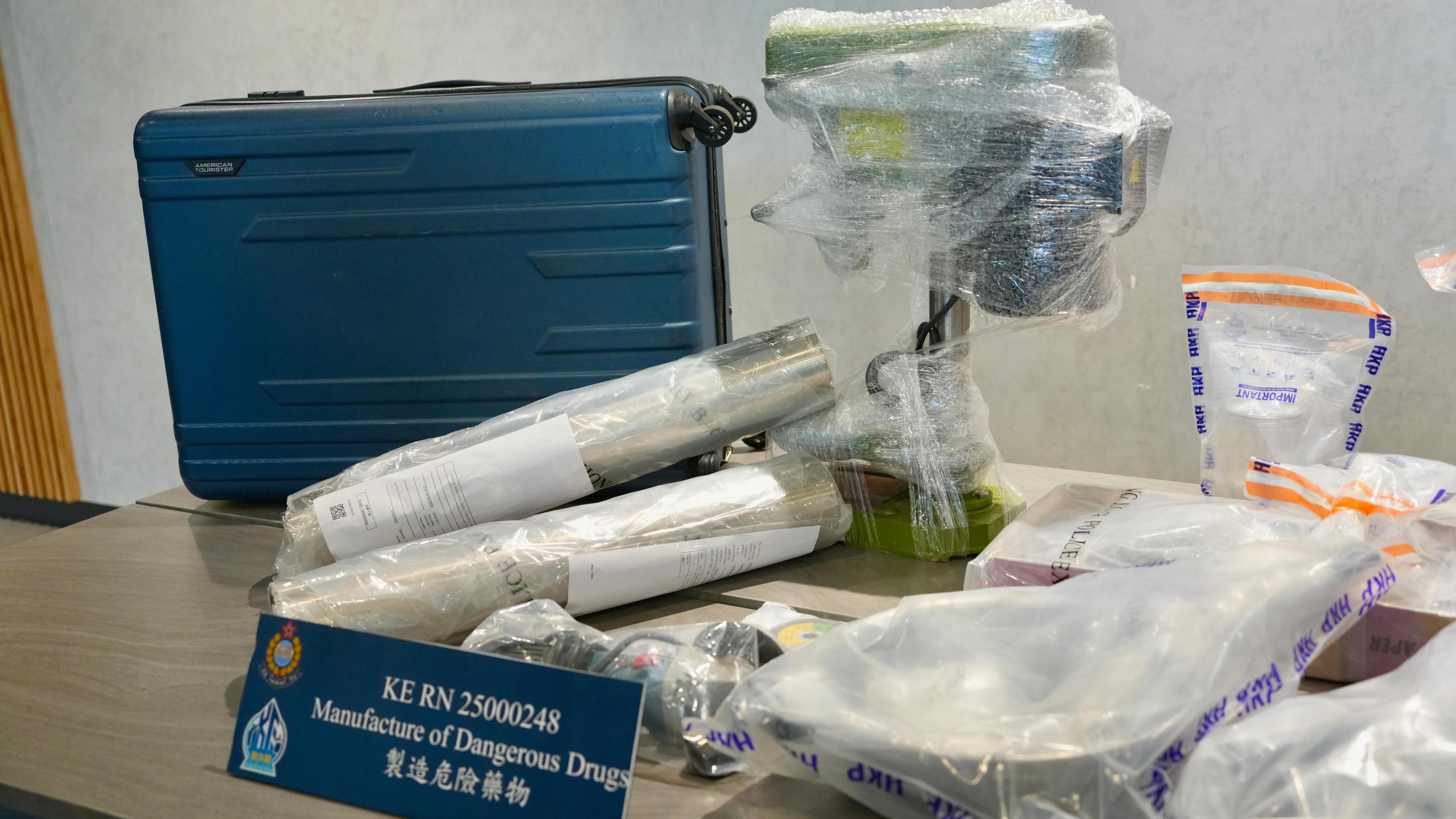 墨西哥男子偷運化學原材料入境，租村屋製毒販毒被捕。