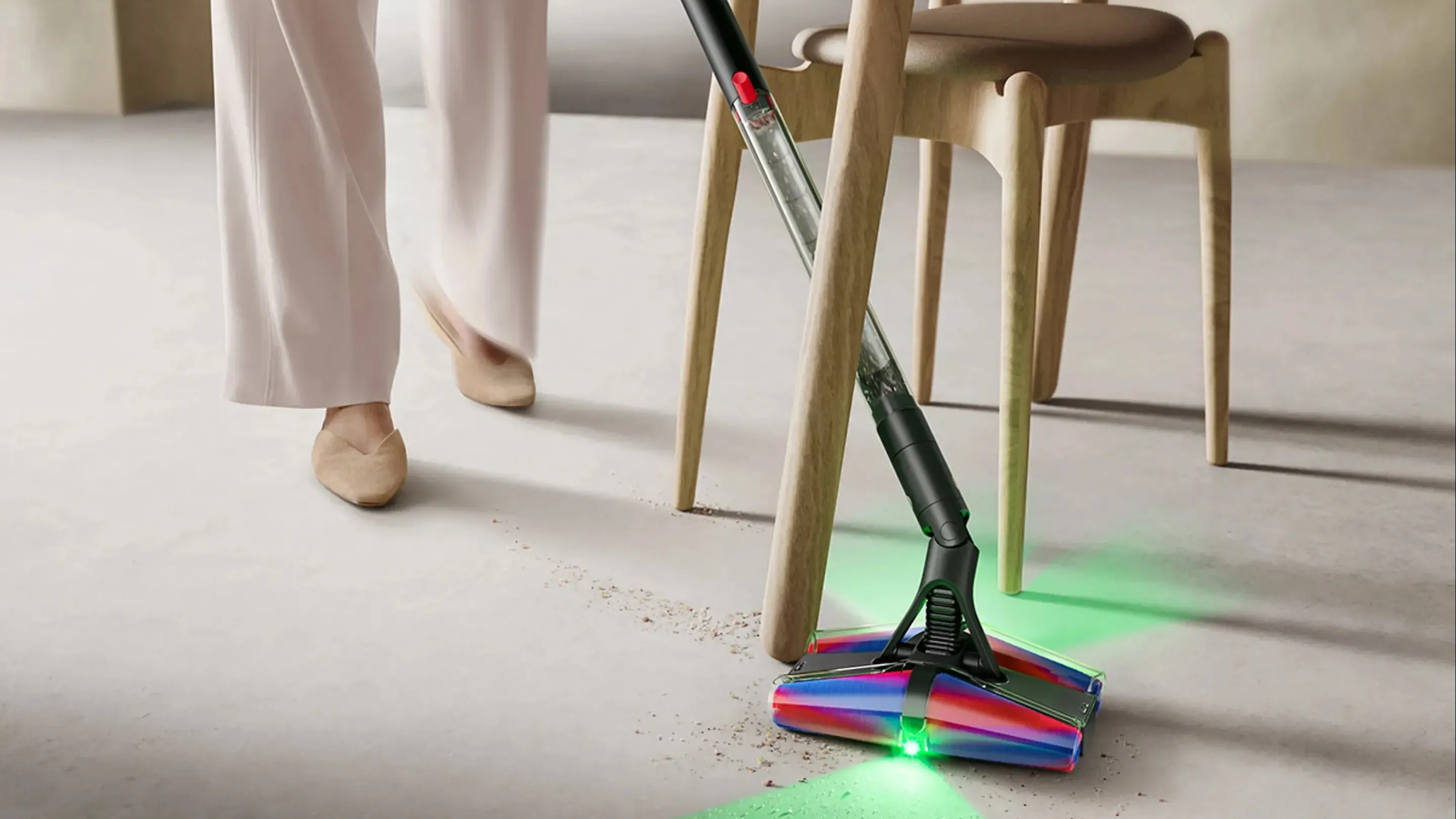 Dyson發布最纖薄吸塵機PencilVac　四錐形刷頭設計直徑僅38mm