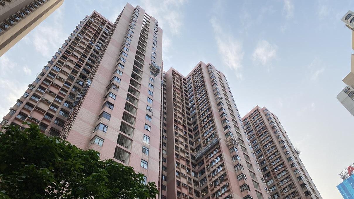 北角富澤花園原則三房高層戶，減價11%沽出，呎價1.46萬元，創屋苑今年第二高。