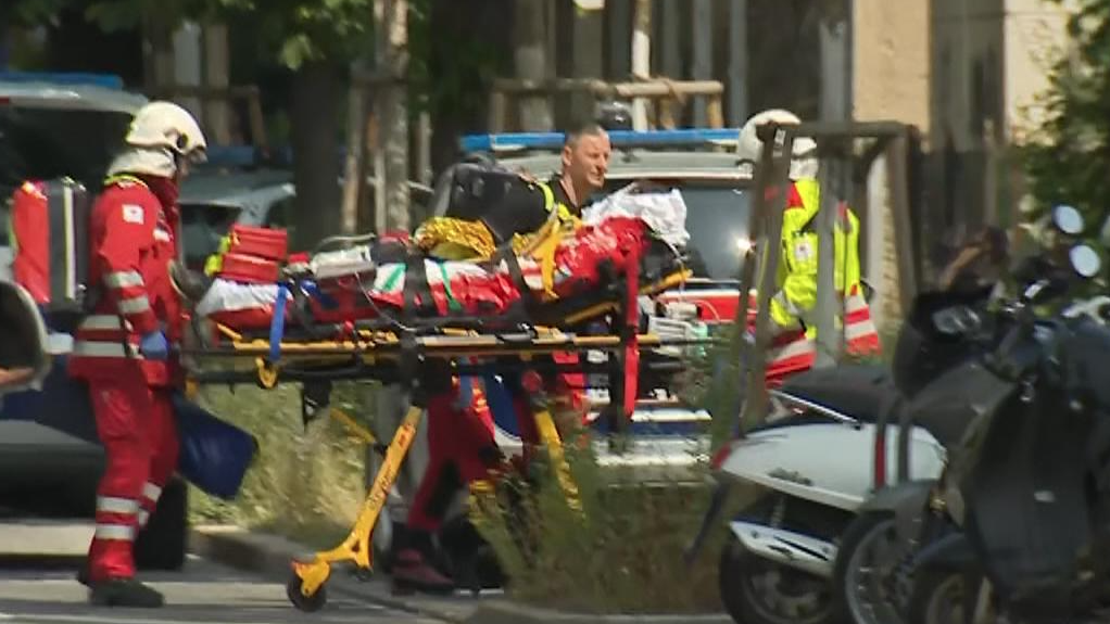 奧地利校園槍擊