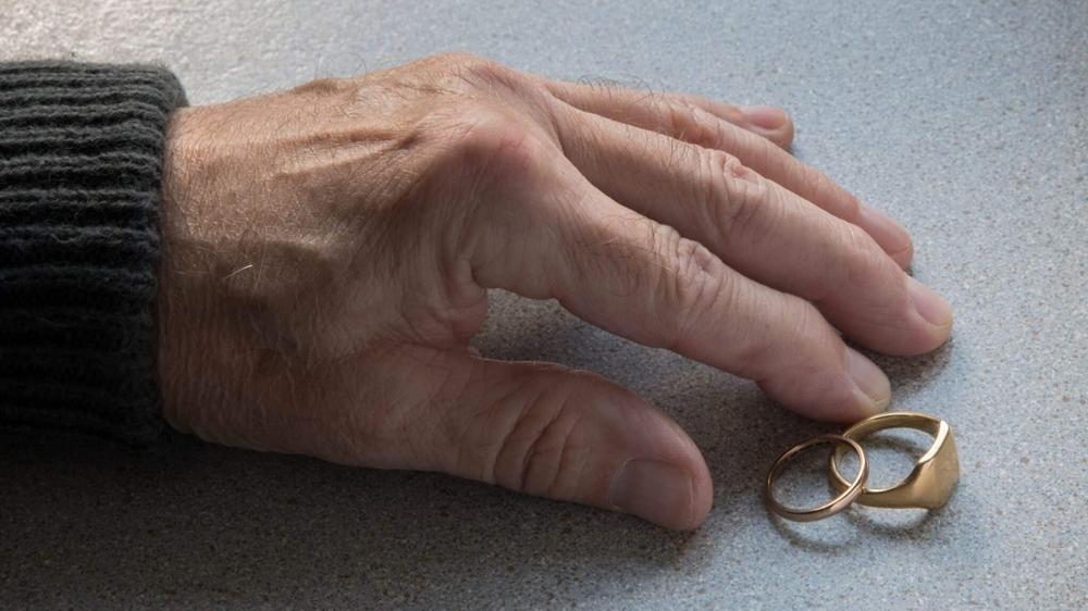 嫌85歲老婆無上進心，湖北九旬翁告上法院成功離婚。