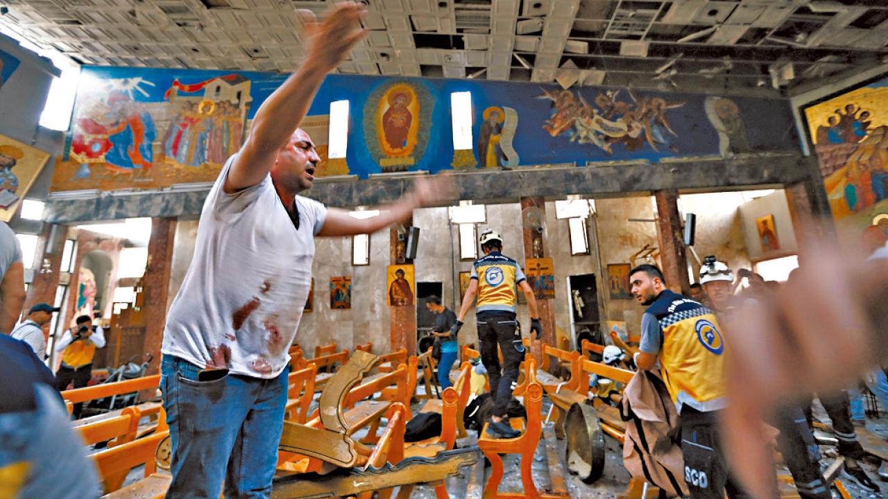 疑IS槍手襲400信眾後自爆 敘國東正教堂25死63傷