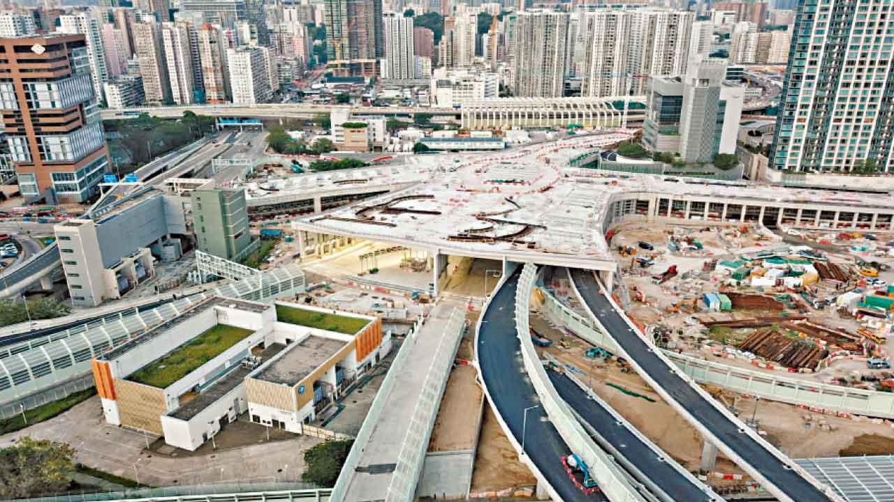 中九龍幹線研收費 各隧道費月底一併檢討  陳美寶：盼管理交通兼收回成本 議員專家憂幹道引入收費開先例