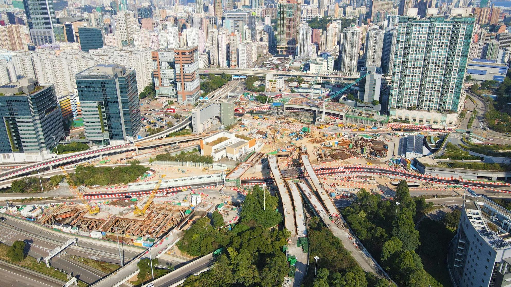 中九龍幹線年底竣工，李家超指會考慮市民承擔力研究收費