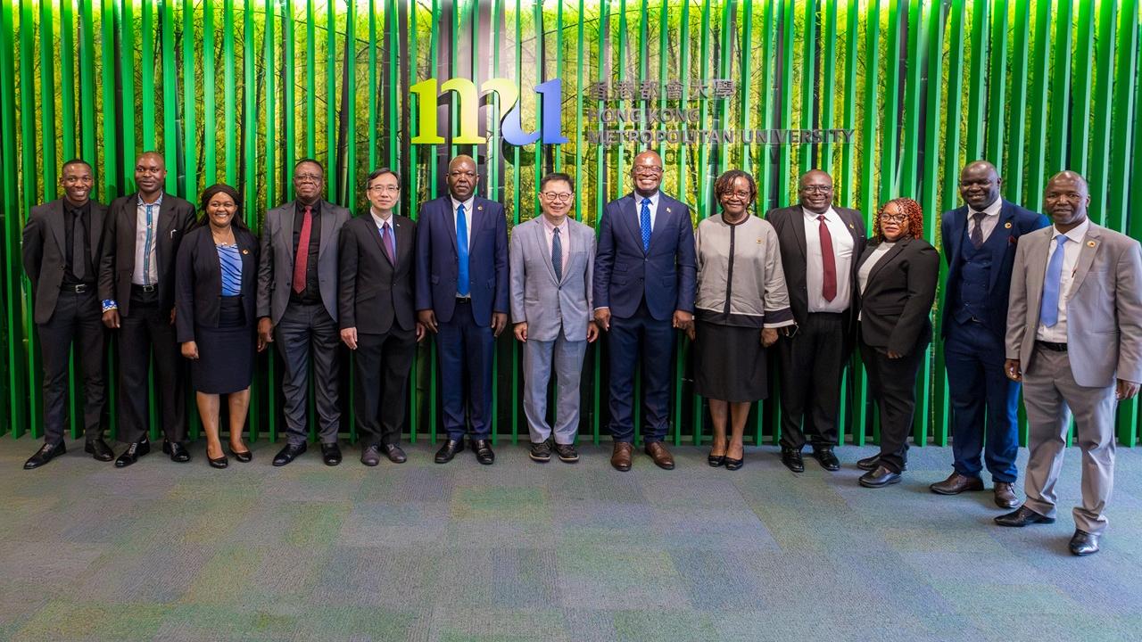 津巴布韋外交與國際貿易部部長 到訪香港都會大學李嘉誠專業進修學院