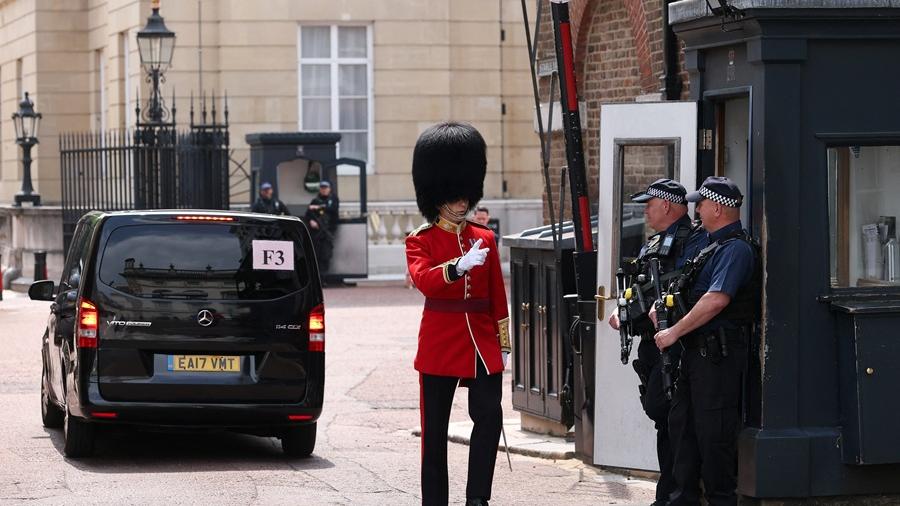 中美經貿會談恢復倫敦舉行 美媒:特朗普給美方代表放寬出口管制空間