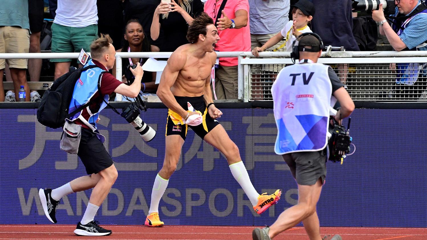 杜彭迪斯在鑽石聯賽斯德哥爾摩站打破世界紀錄。(路透社)