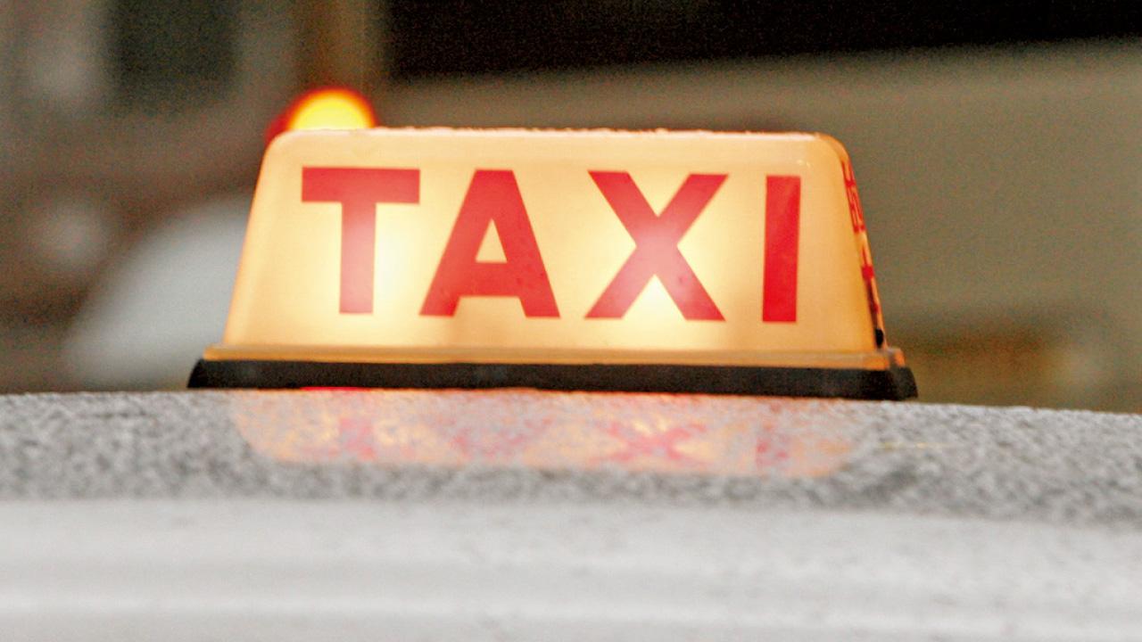 不立法規管網約車是為了保護的士