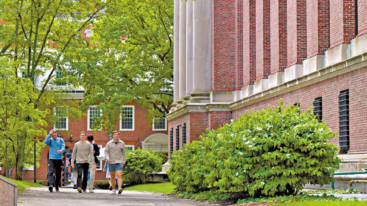 美復辦國際學生簽證 須審查社交媒體