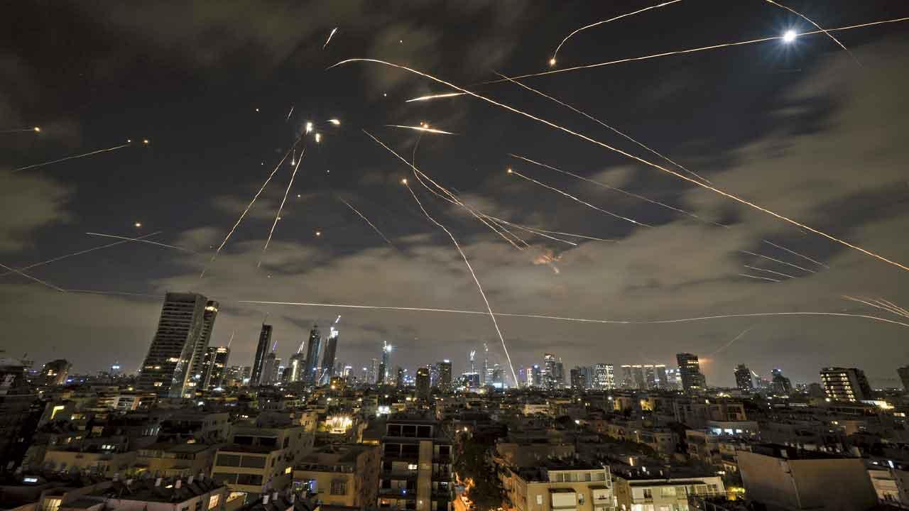 報道：特朗普反對以色列 暗殺伊朗最高領袖